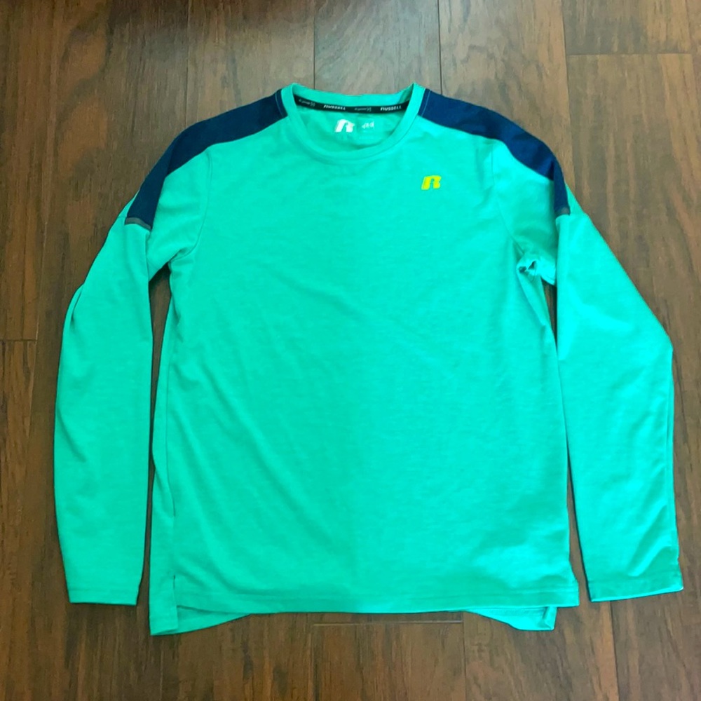 Boys Russell long sleeve size XL(14/16)